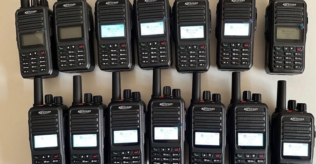 walkie talkie radio saudi